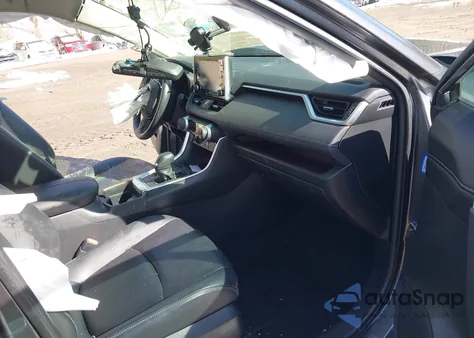 2021 Toyota Rav4 Limited из США, поврежденный, VIN JTMN1RFV3MD069936